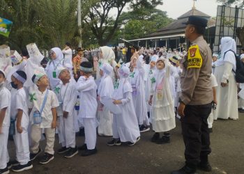 Polsek Cikarang Pusat Amankan Pawai Tarhib Ramadhan, 600 Peserta Ikuti Kegiatan dengan Tertib