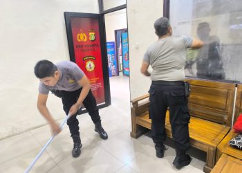 Polsek Setu Gelar Korve Bersama, Wujudkan Lingkungan Mako Bersih dan Nyaman