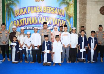 Buka Puasa Bersama dan ‘Commander Wish’, Kapolres Metro Bekasi Kota Ajak Personel Jaga Kamtibmas Ramadhan dengan Ikhlas