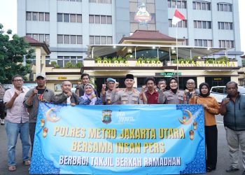 Polres Metro Jakarta Utara dan Insan Pers Berbagi Takjil, Perkuat Sinergi di Bulan Ramadhan