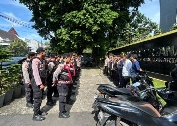 Polisi Gelar Apel Persiapan Pengamanan Aksi Unjuk Rasa di Kantor Pertanahan Jakarta Utara