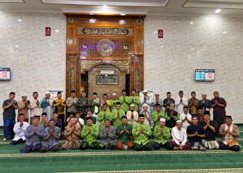 Momen Sejuk Ramadhan: Tiga Pilar dan MUI Bekasi Utara Salat Subuh Berjemaah di Masjid Baitul Ihsan