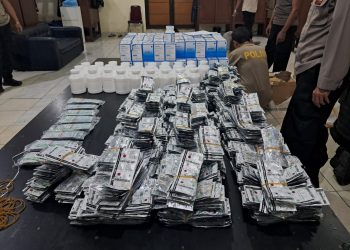 Patroli Perintis Presisi Sat Samapta Polres Metro Bekasi Gagalkan Peredaran Ribuan Butir Obat Terlarang Golongan G di Tambun Selatan