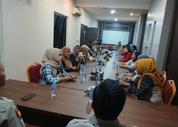 Emak-Emak Tangguh Jaga Kampung, Polsek Senen Ajak Warga Perkuat Keamanan Lingkungan