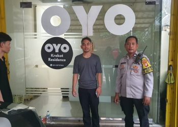 Bhabinkamtibmas Pasar Baru Sambangi Korban Pencurian di OYO Krekot Residence Sawah Besar