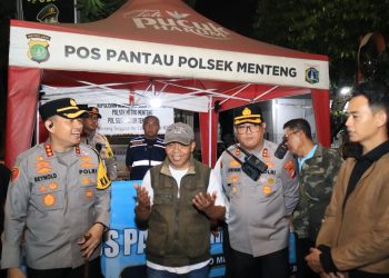 Kapolres Jakpus Cek Kesiapan Pospam Idul Fitri di Menteng, Kapolsek: Personel Siap Amankan Wilayah