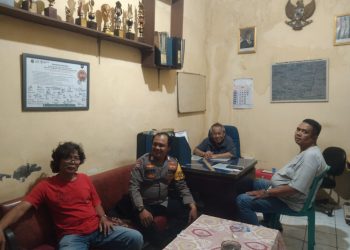 Bhabinkamtibmas Manggarai Selatan Sambangi Tokoh Masyarakat, Ajak Warga Cegah Tawuran