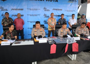 Polres Metro Bekasi Kota Ringkus Penarik Motor Paksa di Narogong, 4 Pelaku Masih Buron