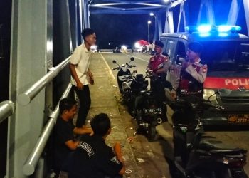 Patroli Biru Polsek Muara Gembong Antisipasi 3C dan Tawuran, Wujudkan Situasi Kondusif