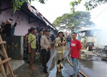 Polisi Selidiki Penyebab Kebakaran Hanguskan Tiga Rumah di Cilincing, Diduga Akibat Korsleting Listrik