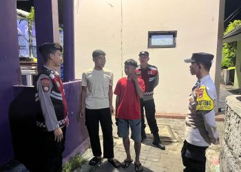 Polsek Kepulauan Seribu Utara Gencarkan Patroli Malam Gabungan, Sosialisasikan Layanan 110 untuk Cegah Gangguan Kamtibmas