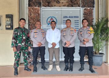 Polsek Tambun Selatan Laksanakan Pengamanan Ibadah Paskah 2026, Wujudkan Rasa Aman dan Nyaman Bagi Jemaat
