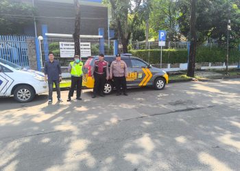 Sambang Humanis Bhabinkamtibmas Sukabakti, Perkuat Keamanan dan Kepedulian Lingkungan Warga