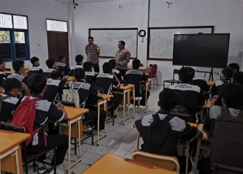 Police Goes To School di SMKS PK Tridaya Bekasi, Polisi Tanamkan Disiplin dan Cegah Kenakalan Remaja