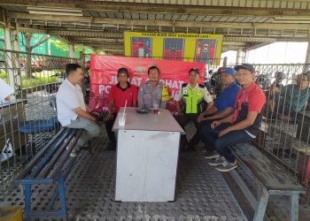 Polsek Cikarang Pusat Gelar Jumat Curhat dan Sosialisasi Layanan Hotline 110 Bersama Komunitas Karyawan