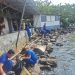 Satpolairud Polres Kepulauan Seribu Gelar Aksi Bersih Pantai di Marina Ancol