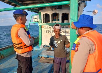 Polres Kepulauan Seribu Intensifkan Strong Point di Dermaga, Aktivitas Wisata dan Transportasi Laut Berjalan Aman