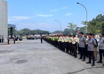 Polres Metro Bekasi Gelar Apel Kamtibmas Bersama Security GIIC Deltamas Jelang May Day