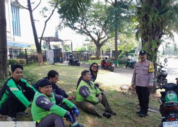 Perkuat Pengamanan Kawasan Summarecon, Polsek Bekasi Utara Intensifkan Patroli Pos Satkamling