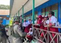Satgas Ops Damai Cartenz Gelar Patroli Dialogis dan Sambang ke SDN Bale, Perkuat Kedekatan Humanis dengan Masyarakat