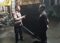 Antisipasi Kerawanan Menjelang Subuh, Bhabinkamtibmas Sambangi Pos Satpam Perumahan