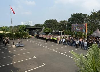 Polres Metro Bekasi Kota Gelar Apel Siaga dan Patroli Gabungan Jelang Laga Persib vs Persija, Pastikan Kamtibmas Kondusif Meski Hari Libur