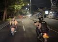 Patroli Dini Hari Ditsamapta PMJ Amankan Pemuda Bawa Golok di Jakarta Barat
