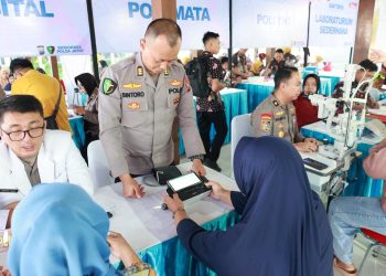 Polri Untuk Masyarakat : Polda Jatim Gelar Baksos dan Bakkes untuk Ribuan Warga di Nganjuk