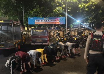 *Tim 3P Polres Metro Jaksel Amankan 9 Pemuda Diduga Hendak Tawuran di Radio Dalam*