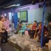 Personel Samapta Polsek Tebet Bersama Tiga Pilar Laksanakan Patroli Strong Point di Bukit Duri