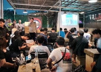 Polsek Medansatria Amankan Nobar Persib, Perayaan Juara Berjalan Aman dan Tertib