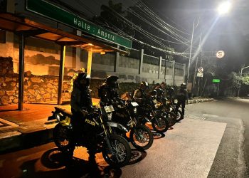TEAM PATROLI PERINTIS PRESISI POLRES METRO JAKARTA SELATAN INTENSIFKAN PATROLI ANTISIPASI TAWURAN, BALAP LIAR, DAN KEJAHATAN JALANAN