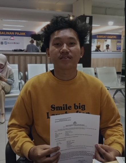 Urus Surat Kehilangan STNK, Warga Merasa Terbantu oleh SPKT Polda Metro Jaya