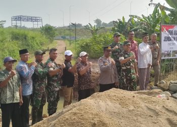 Polsek Setu Kawal Peletakan Batu Pertama Jembatan Merah Putih di Tamansari