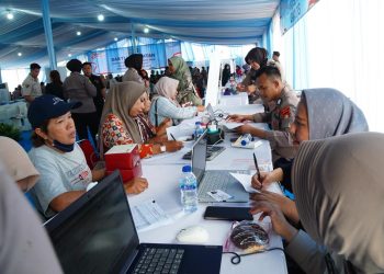 Polri Untuk Masyarakat, Bakti Kesehatan Hari Bhayangkara ke-80 Layani 1500 Warga di Bekasi