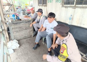 JJOS Bhabinkamtibmas Kawasan Pelabuhan Marunda Perkuat Sinergi Keamanan dan Keselamatan Kerja Melalui Kegiatan Sambang