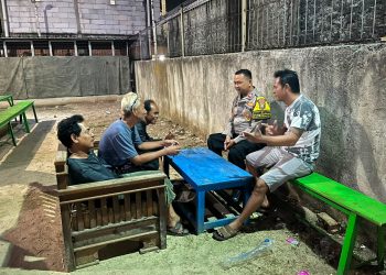 JAGA BEKASI ON THE SPOT, Bhabinkamtibmas Polsek Kedungwaringin Ajak Warga Bojongsari Jaga Kamtibmas