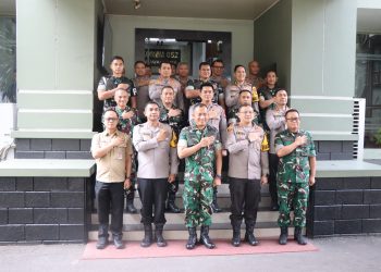Wakapolres Kepulauan Seribu Hadiri Silaturahmi Danrem 052/Wijayakrama, Perkuat Sinergitas TNI-Polri Jaga Kamtibmas