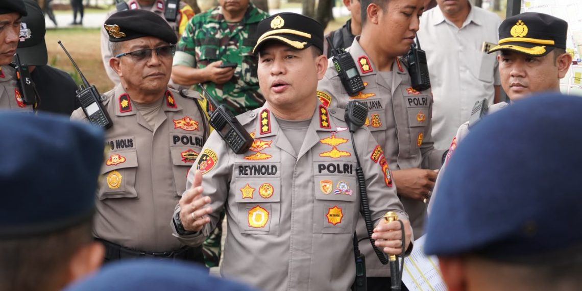 4.132 Personel Gelar Apel Pelayanan Pengamanan Aksi Mahasiswa di Monas, Kapolres Tekankan Pendekatan Humanis