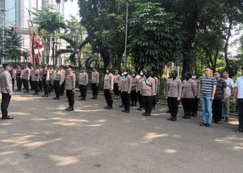 Polsek Kramatjati Laksanakan Pengamanan Humanis Aksi Unjuk Rasa Aliansi Rakyat untuk Reforma Agraria di Kodam Jaya