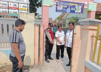 Respons Cepat Jaga Jakarta Jaga Bekasi, Polsek Babelan Cek TKP Dugaan Pencurian Pagar Sekolah