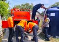 Polsek Pebayuran Kawal Penyaluran 5.000 Liter Air Bersih bagi Warga Terdampak Kekeringan