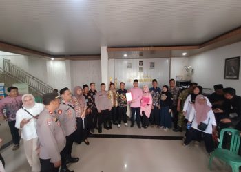 Polsek Cabangbungin Kawal Pendaftaran Bakal Calon Kepala Desa Sindangsari