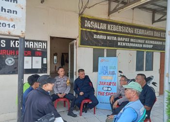 Polsek Bekasi Barat Gelar Jakarta On The Spot di Pasar Sumber Arta, Ajak Warga Cegah Tawuran dan Judi Online
