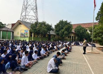 Jaga Jakarta Jaga Bekasi, Police Goes to School Ajak Pelajar SMPN 3 Tambun Utara Bijak Bermedia Sosial dan Jauhi Tawuran