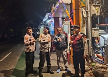 Patroli Strong Point Polsek Duren Sawit Cegah Tawuran dan Balap Liar