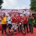 Olahraga bersama dalam rangka memeriahkan HUT ke-81 RI oleh Bhabinkamtibmas Kel. Cimuning