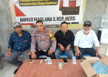 Kunjungan Harkamtibmas, Bhabinkamtibmas Polsek Cabangbungin Ajak Warga Jaga Keamanan Lingkungan