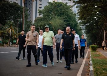 Situasi Jakarta Aman, Menkopolkam, Kapolda, dan Pangdam Jaya Olahraga Bersama di GBK