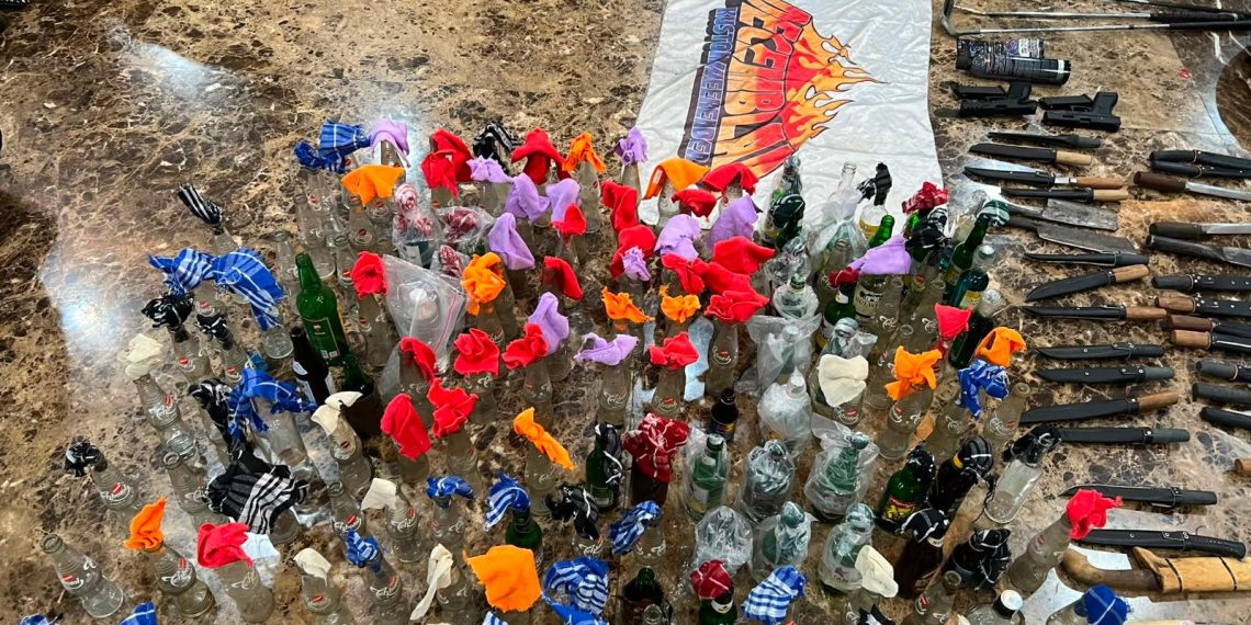 Polda Metro Jaya Cegah Potensi Gangguan, Puluhan Sajam dan Bahan Molotov Diamankan